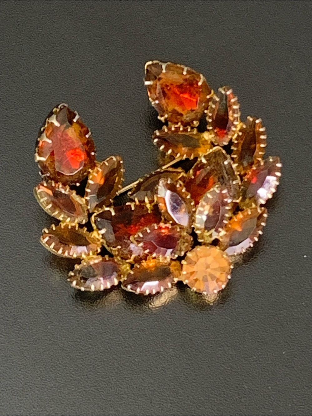 Verified Vintage JULIANA (DeLizza & Elster) Topaz Amber Rhinestone Brooch & Earr - Picture 5 of 15